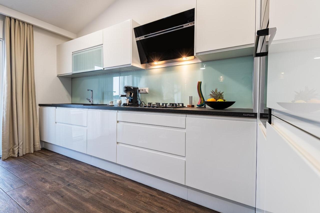 Iva Apartment Makarska Dış mekan fotoğraf